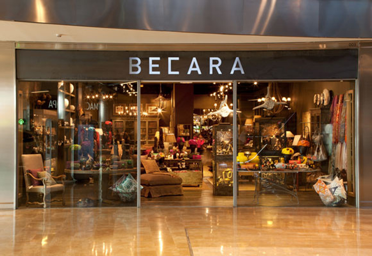 “Becara, firma española referente en el mundo de la decoración, ha abierto un nuevo espacio en Zielo Shopping Pozuelo.”