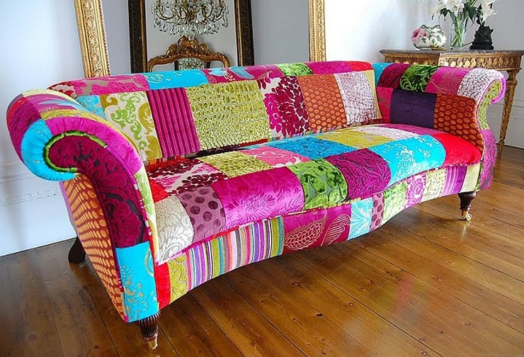 “Elegir el estampado de un sofá, de una alfombra, de los cojines o hasta de la ropa de cama puede llegar a ser decisivo para la decoración”